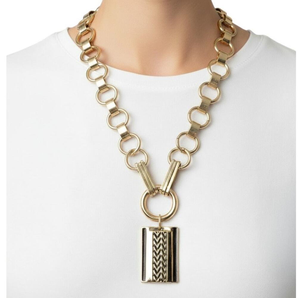 Dannijo Elisse Chunky Gold Tone Chain Statement Pendant Necklace